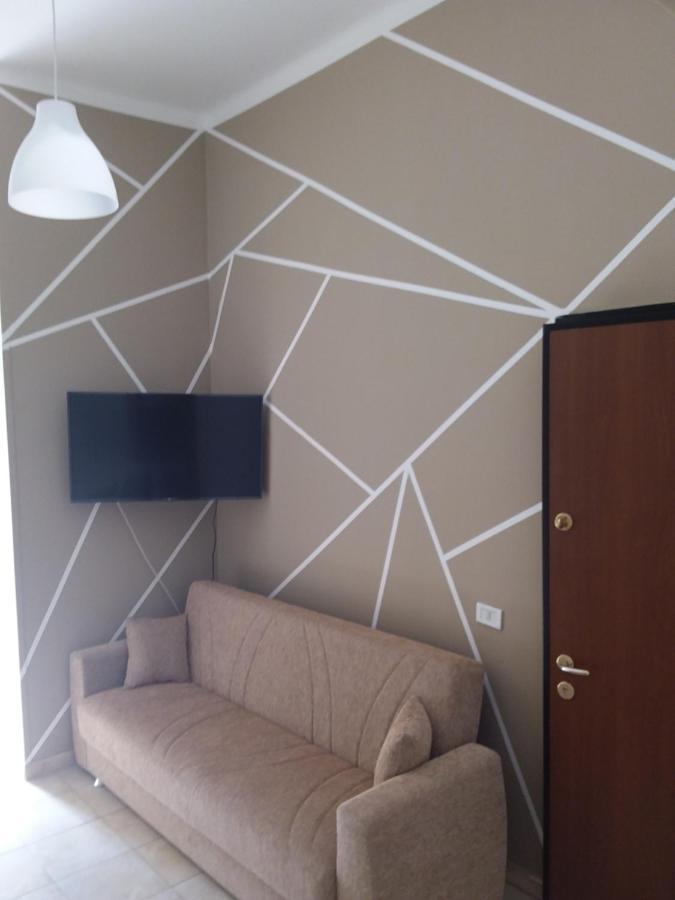 Apartment Independence House 71 Bari