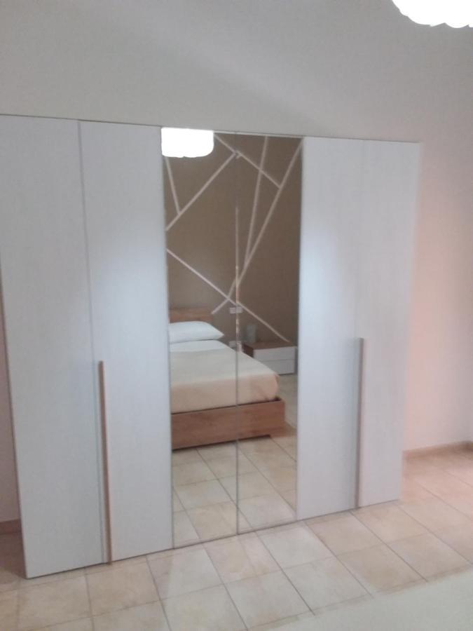 Apartment Independence House 71 Bari